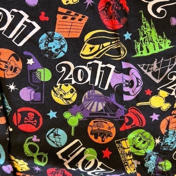 DISNEY PARKS 2011 100% COTTON COLORFUL PRINT DRAWSTRING PAJAMA PANTS, SIZE L - Picture 6 of 6